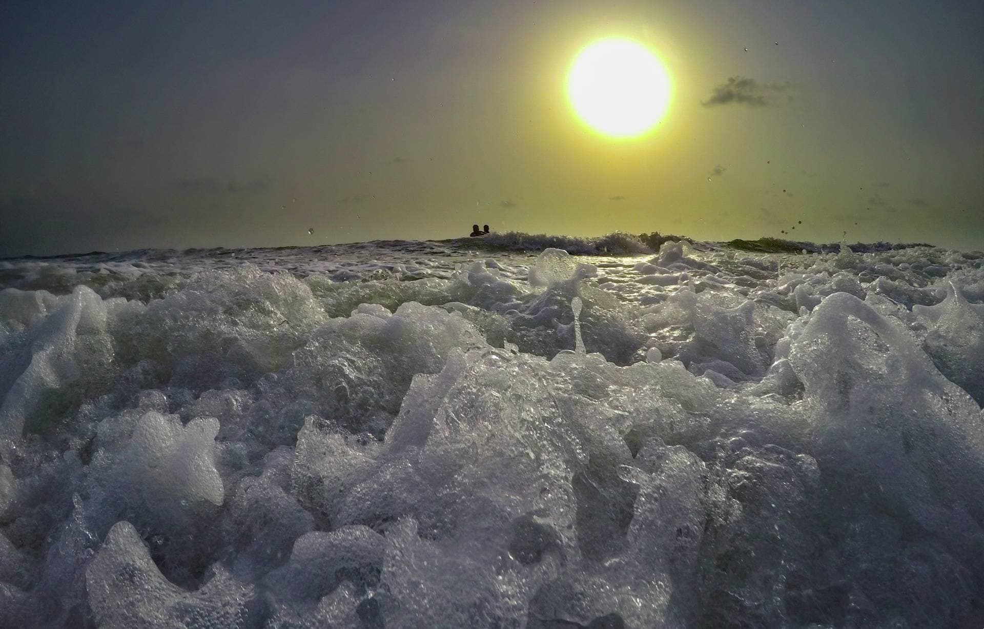 Waves breaking on the Gokarna shore